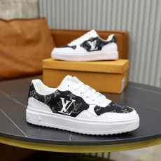 Louis Vuitton Low Shoes